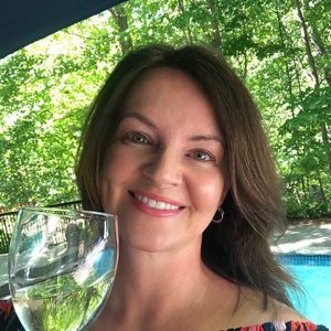 Meet your Posher, Danine